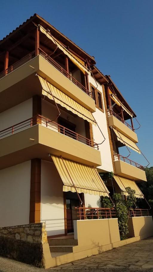Vila Toskaj Avlonya Dış mekan fotoğraf